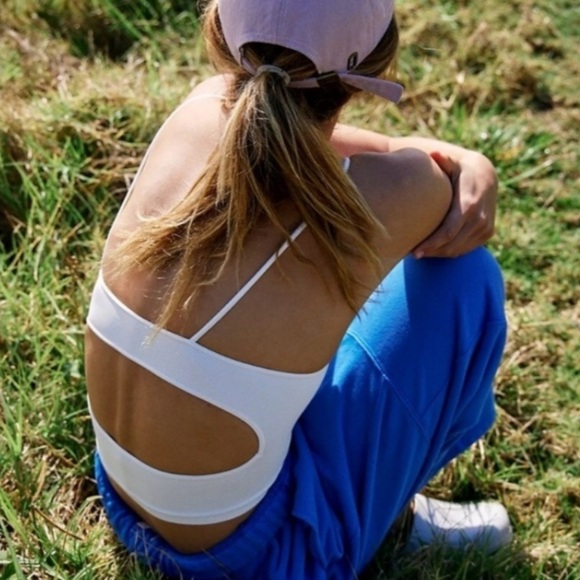 NWOT Free People Tighten Up Cut Out Tank Bundle - Picture 6 of 13